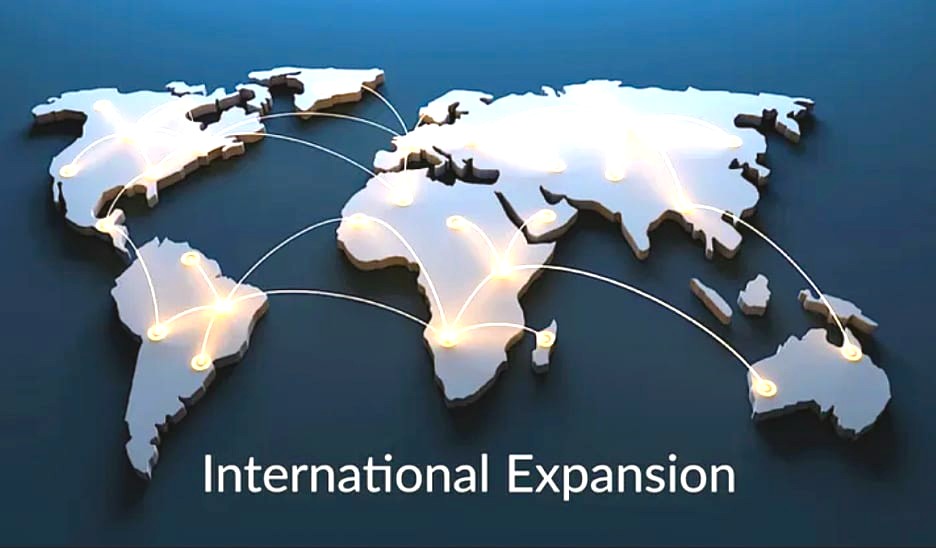 Real Operator Path: How WatchBox Reached $585M Revenue