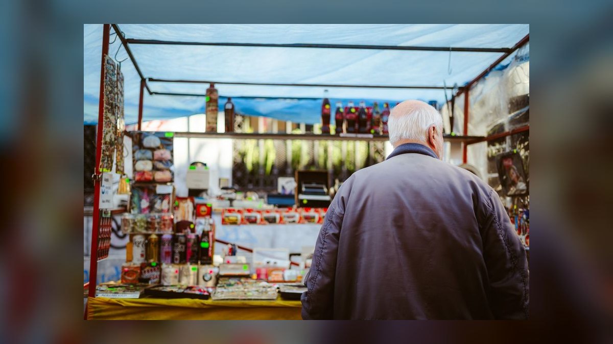 What is the go-to-market playbook for senior living communities in 2027 — figure 9