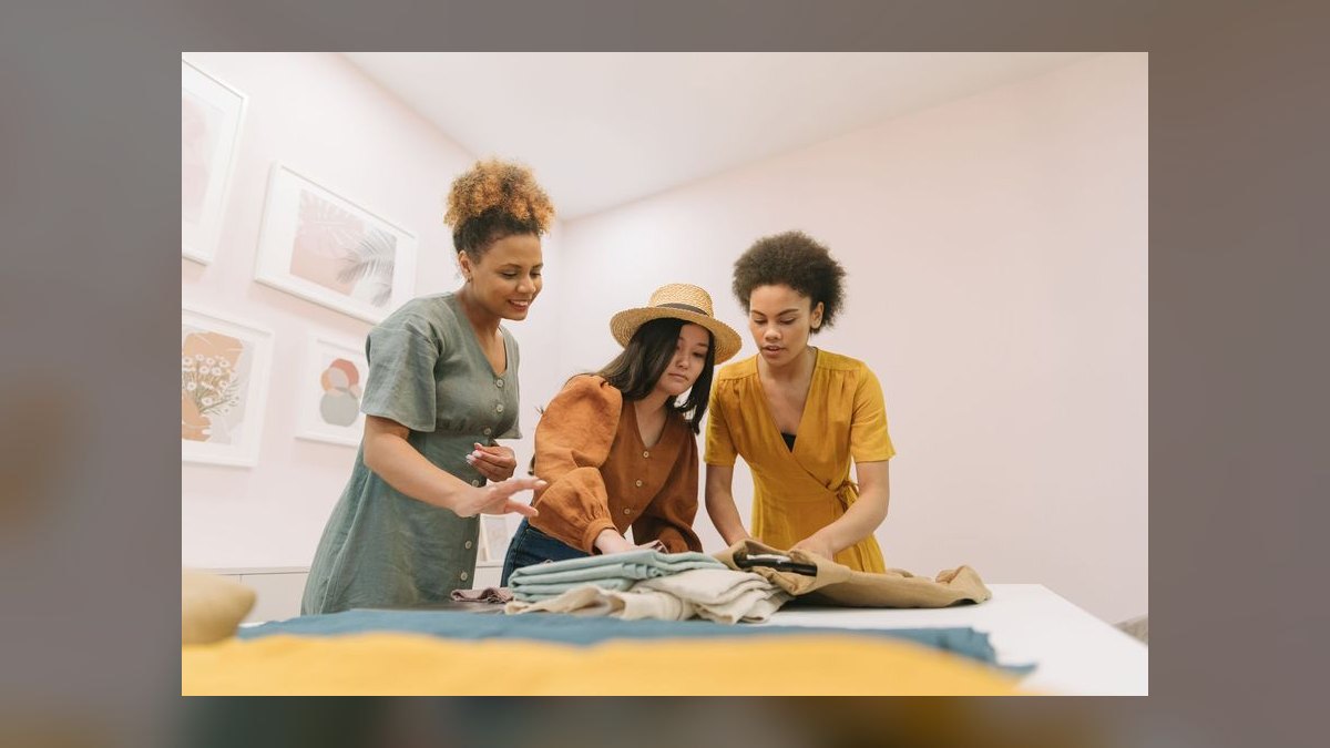 What is the go-to-market playbook for apparel and fashion brands in 2027 — figure 9