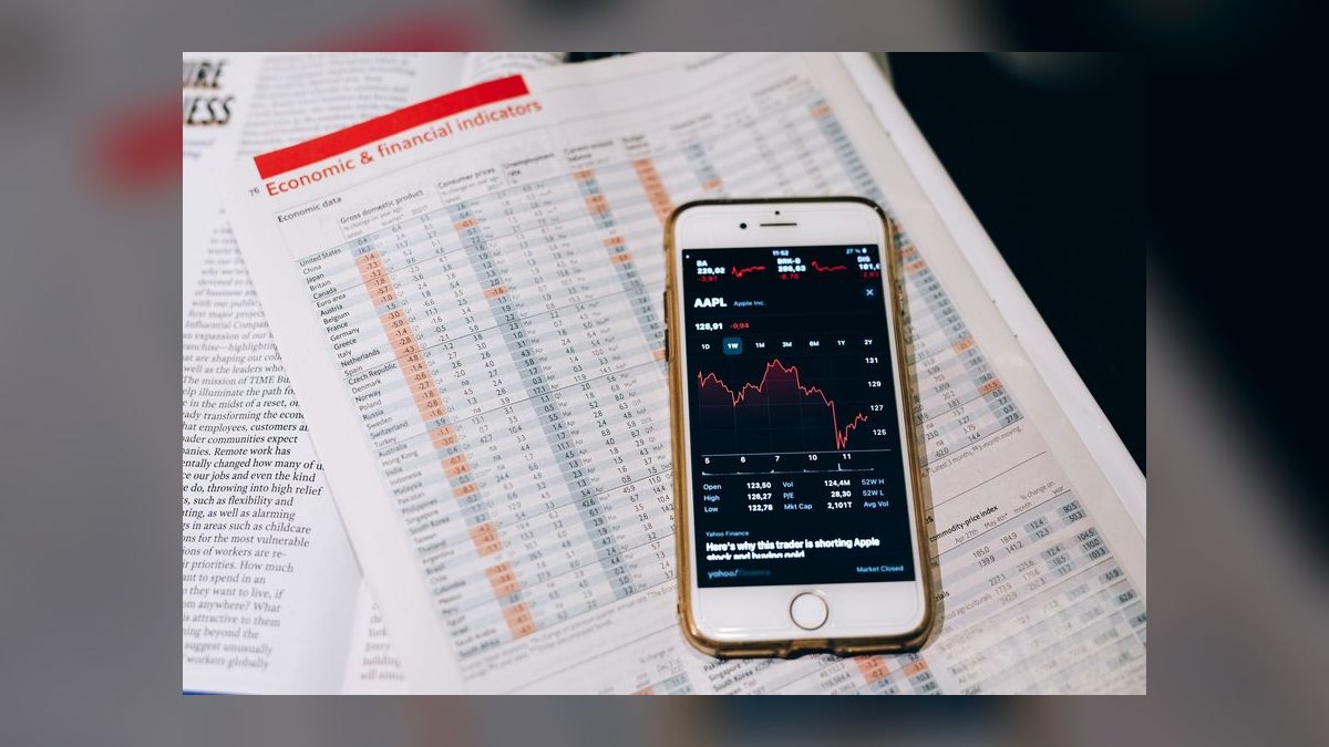 What is the go-to-market playbook for independent music labels in 2027 — figure 8