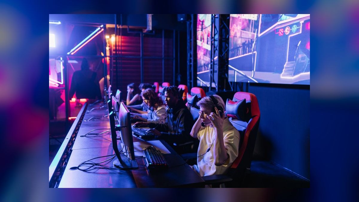 What is the go-to-market playbook for esports organizations in 2027 — figure 10