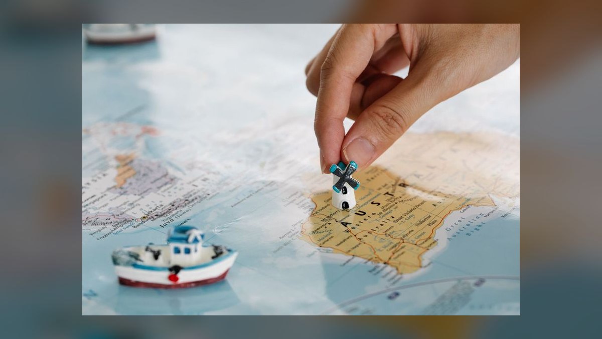 What is the go-to-market playbook for regional airlines in 2027 — figure 5