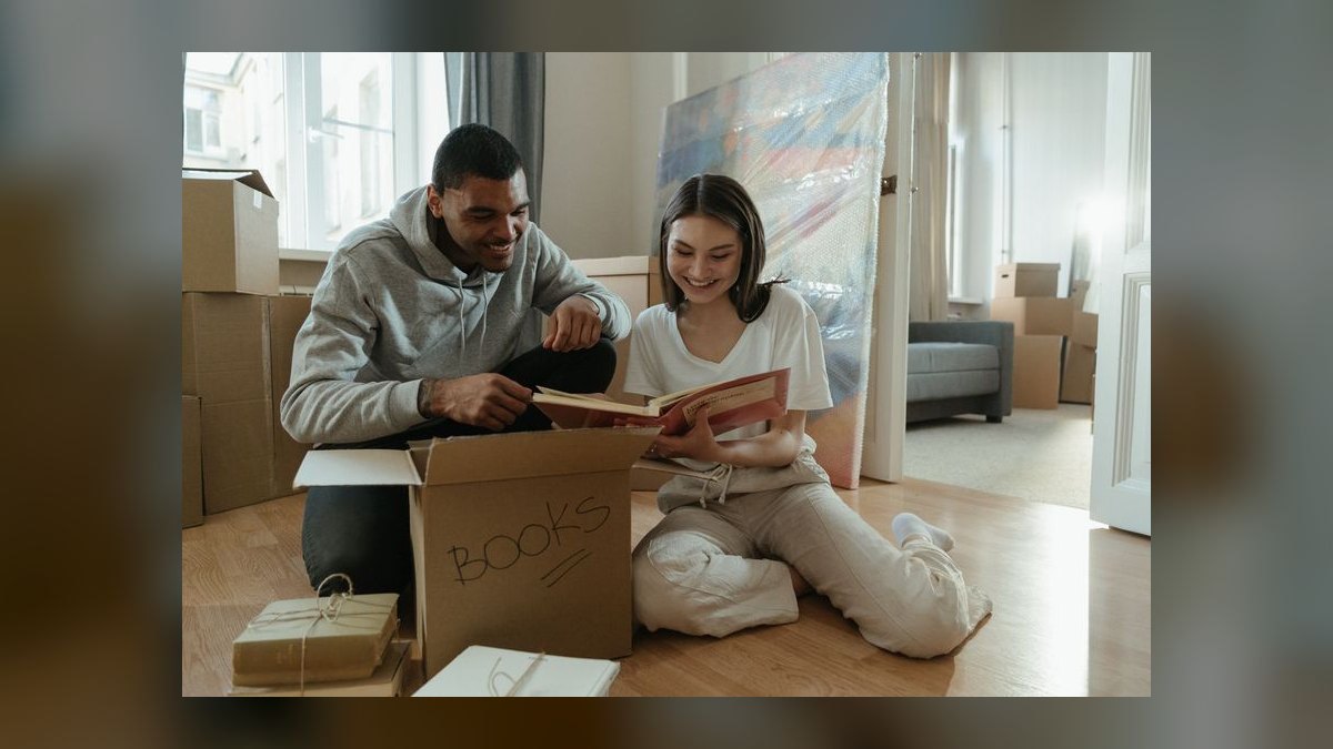 What is the go-to-market playbook for moving and storage companies in 2027 — figure 10