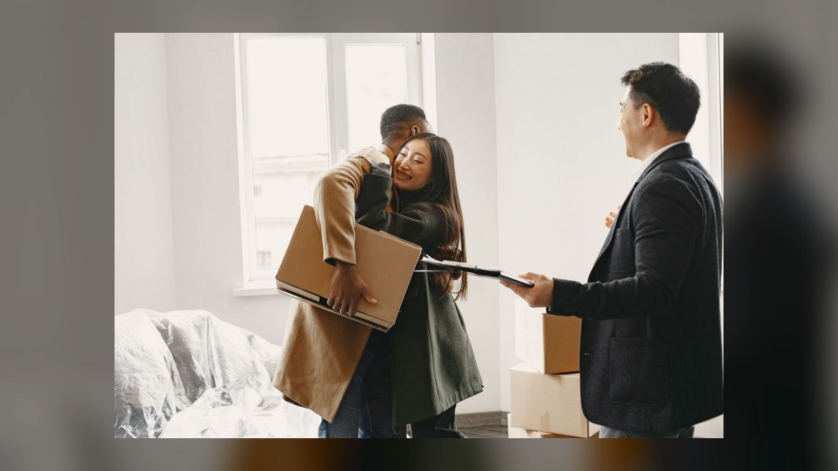What is the go-to-market playbook for moving and storage companies in 2027 — figure 3