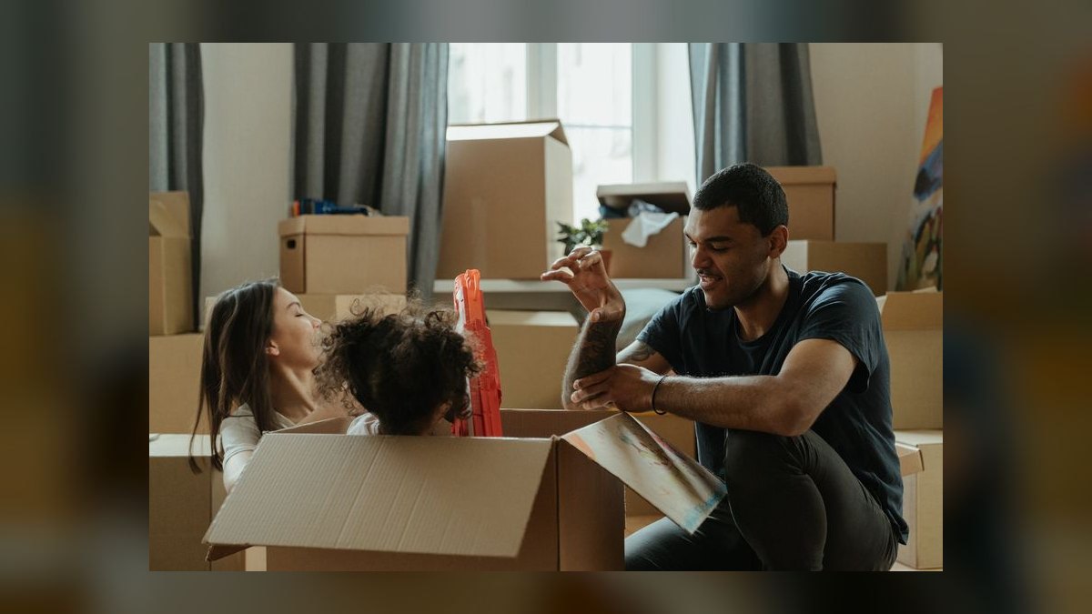 What is the go-to-market playbook for moving and storage companies in 2027 — figure 4
