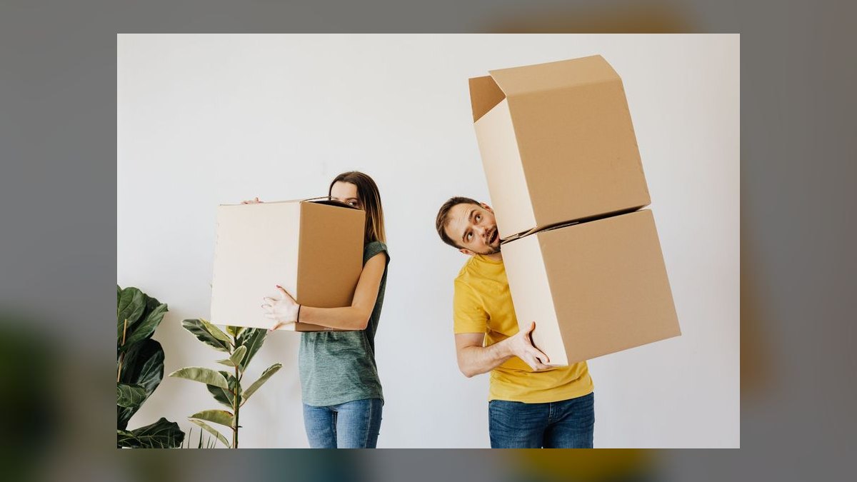 What is the go-to-market playbook for moving and storage companies in 2027 — figure 5