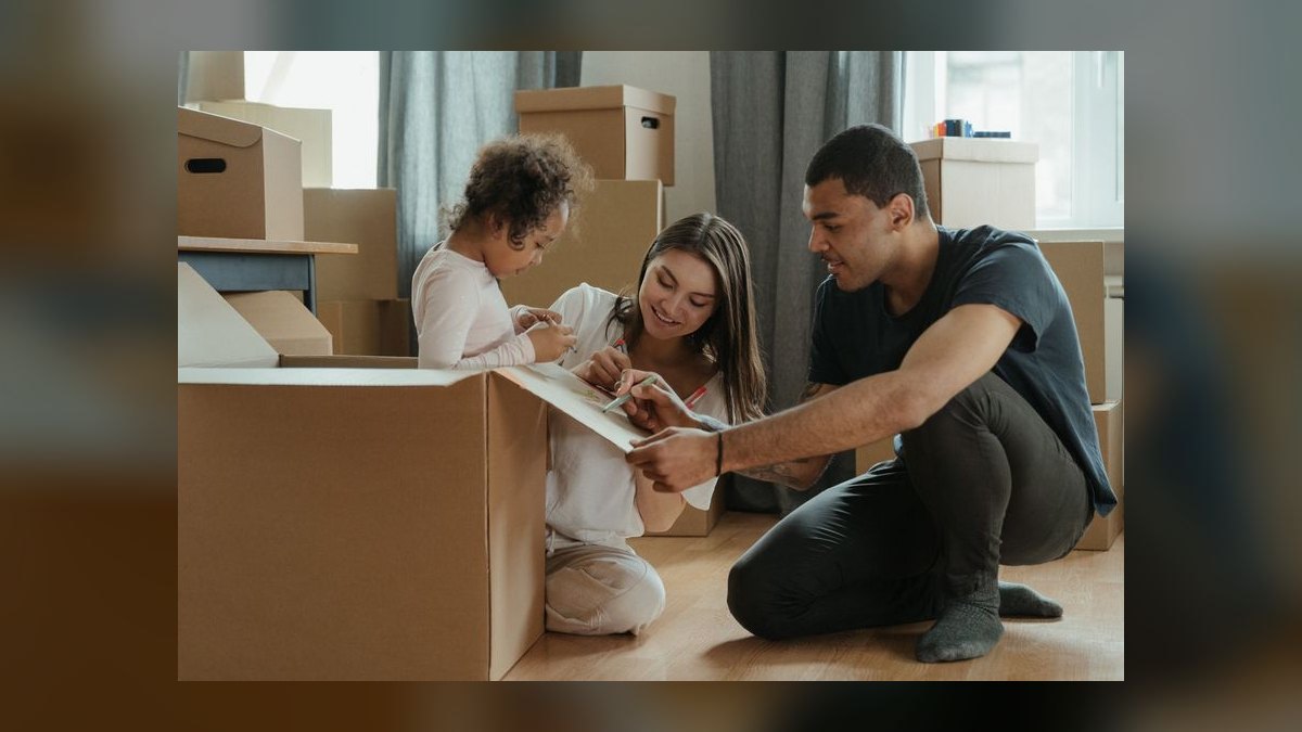What is the go-to-market playbook for moving and storage companies in 2027 — figure 9