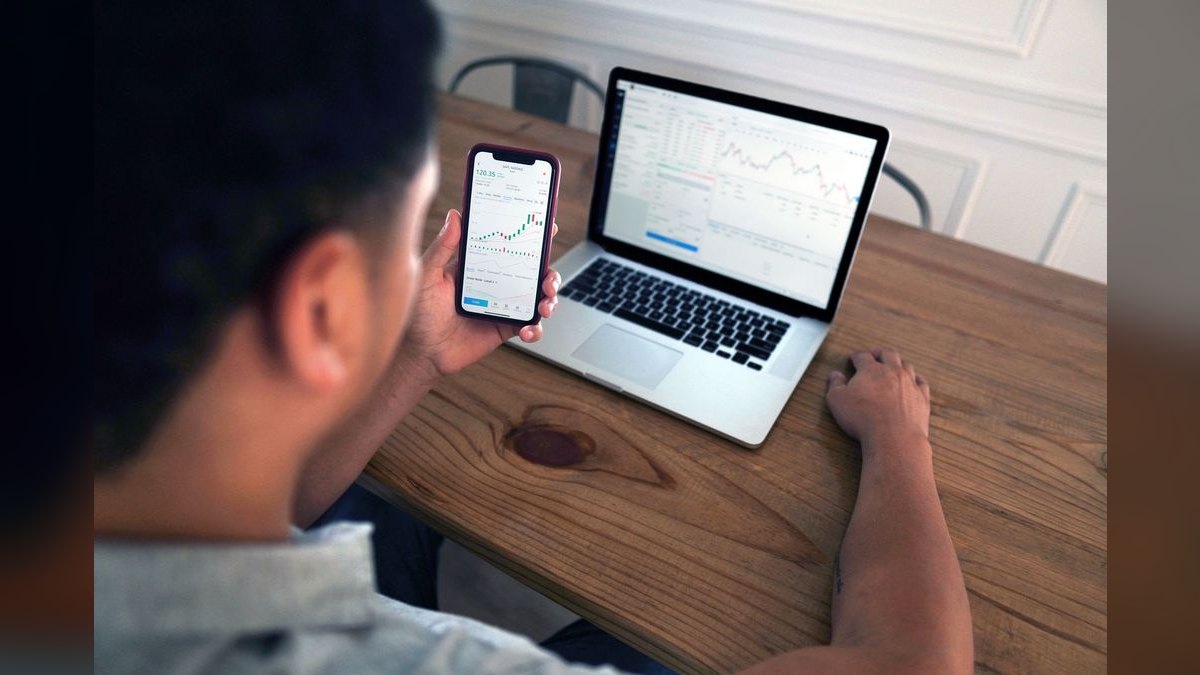 What is the go-to-market playbook for a usage-based pricing launch in 2027 — figure 2