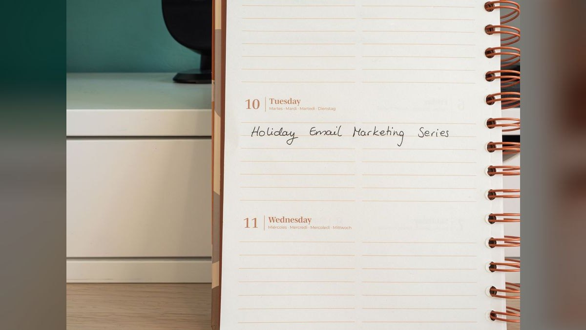 What is the ideal cold email reply rate benchmark for enterprise SaaS in 2027?