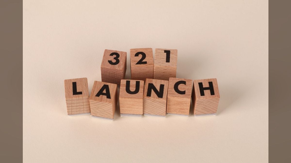 How do you launch a product-led growth motion for a HR compliance software in 2027 — figure 4
