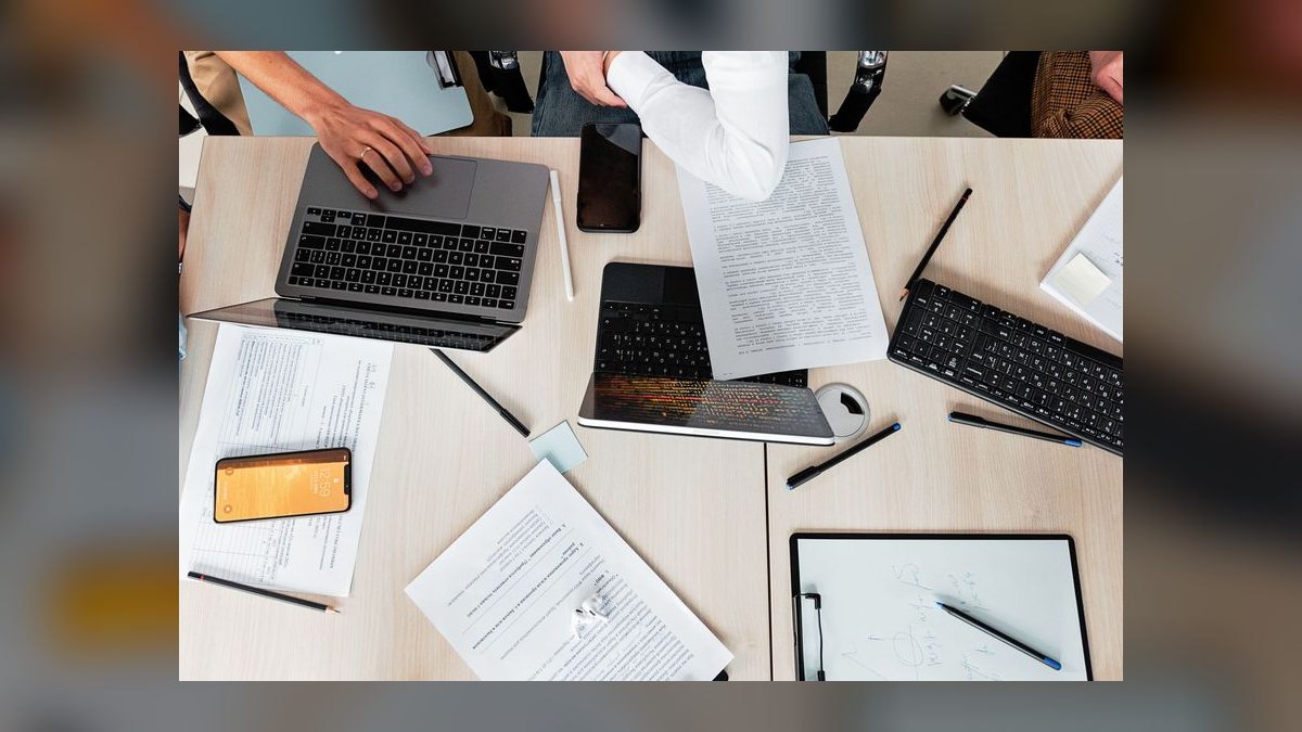What go-to-market playbook works best for Physical Therapy & Chiropractic in 2027 — figure 3