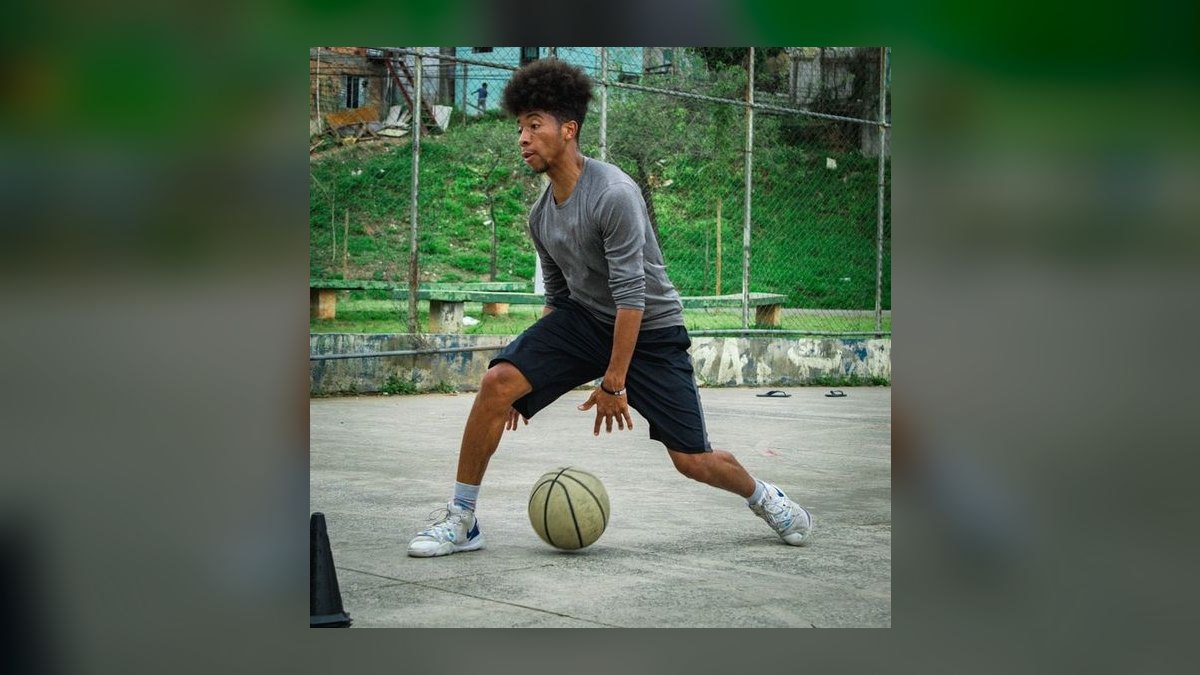 Top 10 Highlight Film Tips for Football Recruits 2027 — figure 9