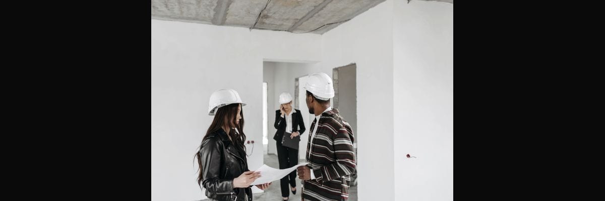 What are the key sales KPIs for the Commercial Paving Contracting industry in 2027?
