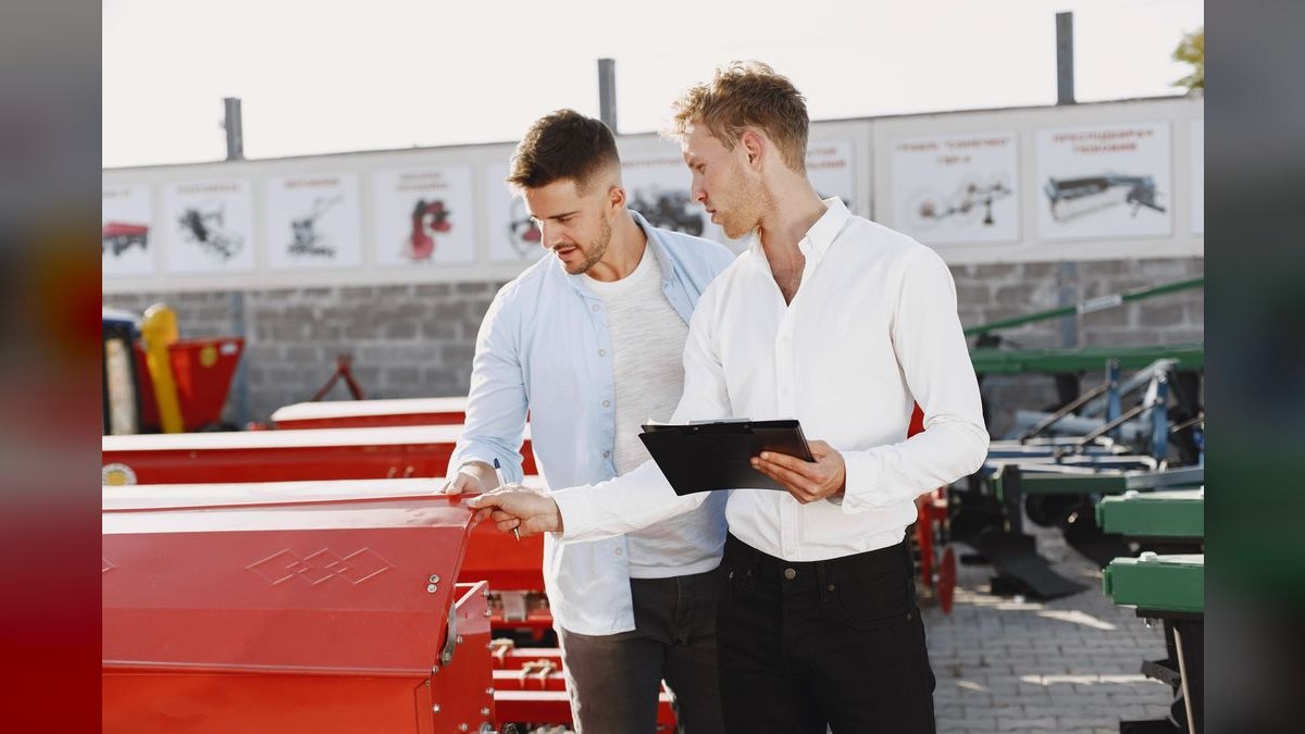 What are the key sales KPIs for the Agricultural Equipment Dealership industry in 2027 — figure 6