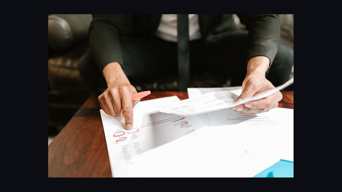 Top 10 Sales KPIs for Commercial Locksmith & Access Control Services in 2027 — figure 7
