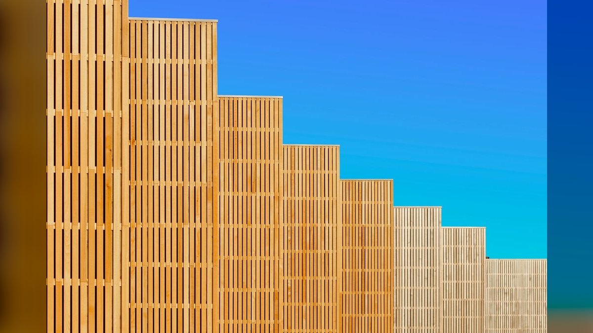What are the key sales KPIs for the Architectural Signage Manufacturing industry in 2027 — figure 6