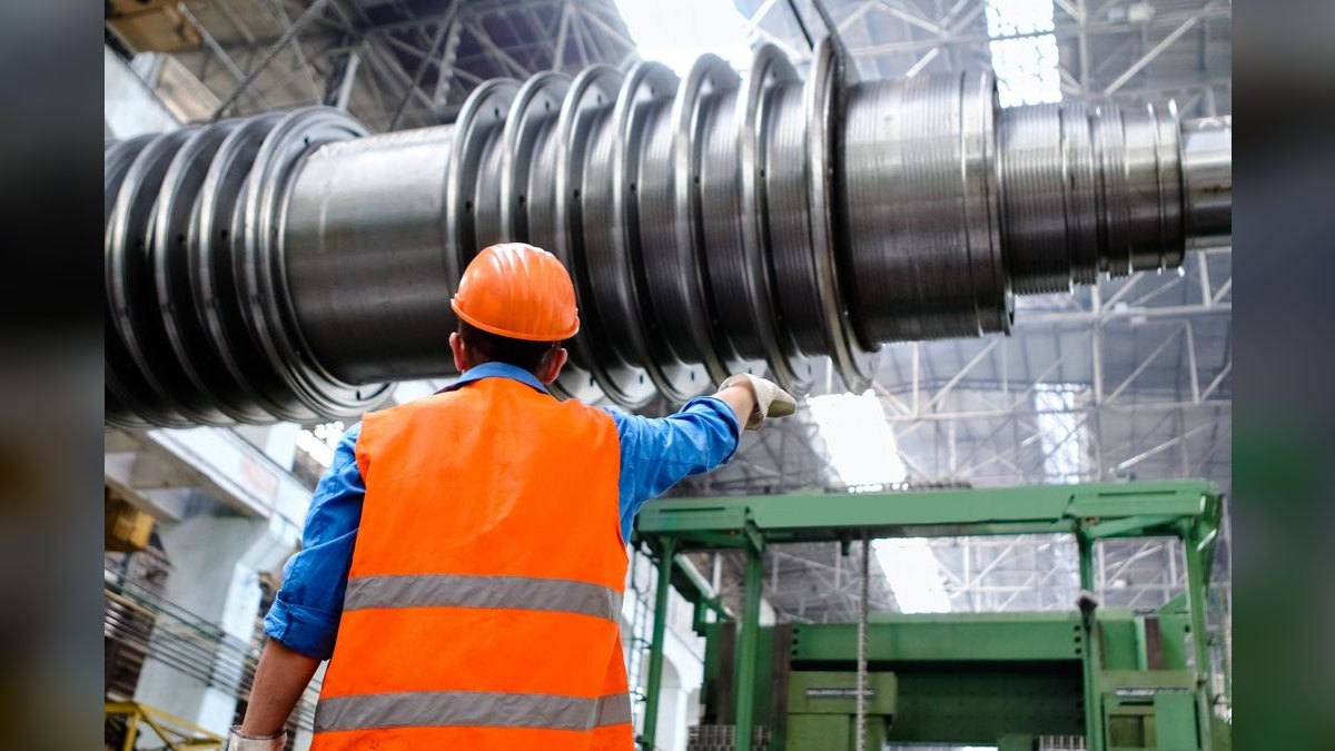 What are the key sales KPIs for the Industrial Conveyor Systems Integration industry in 2027?