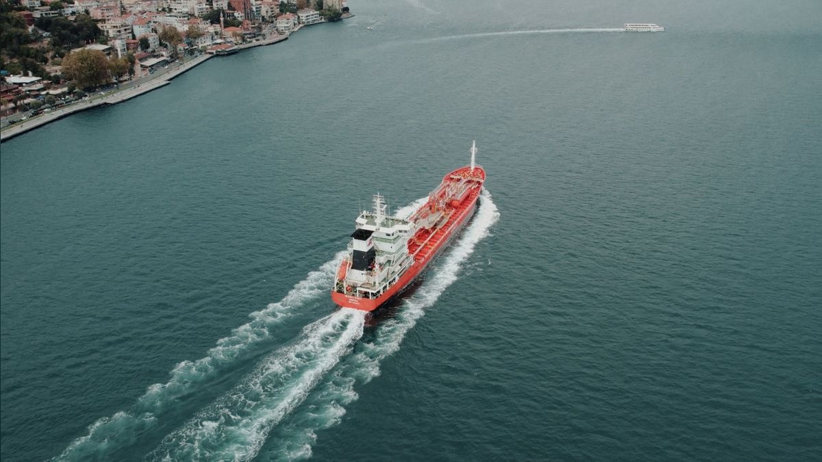 What are the key sales KPIs for the Marine Dredging & Waterway Maintenance industry in 2027 — figure 3
