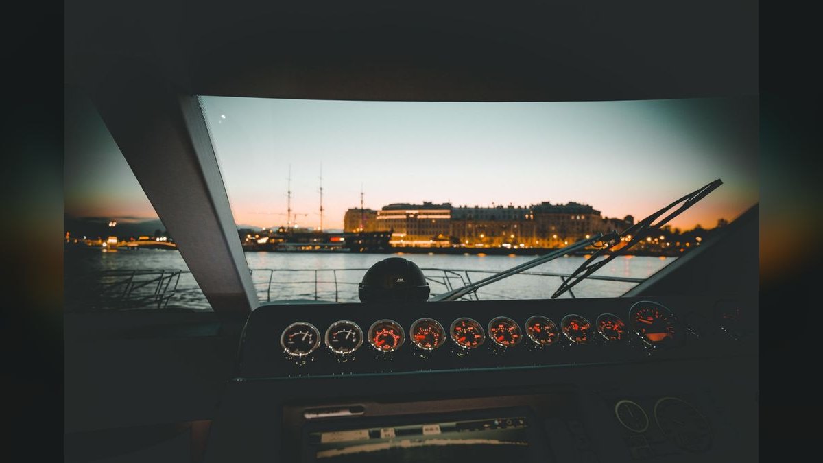 What are the key sales KPIs for the Marine Dredging & Waterway Maintenance industry in 2027 — figure 5