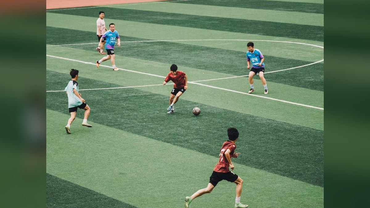 What are the key sales KPIs for the Sports Field Lighting Installation industry in 2027 — figure 1