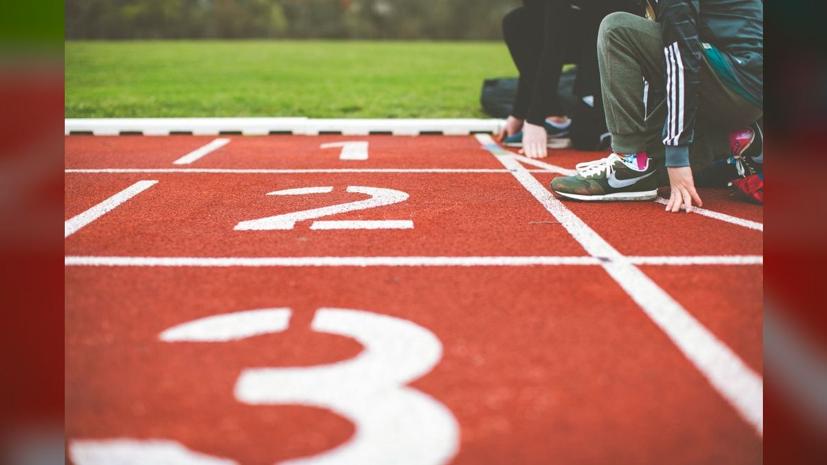 What are the key sales KPIs for the Sports Field Lighting Installation industry in 2027 — figure 4