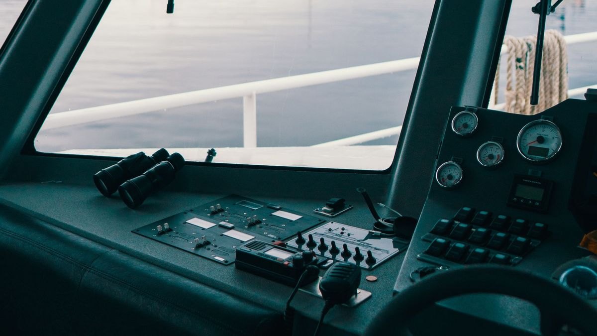 What are the key sales KPIs for the Marine Antifouling & Hull Coatings Services industry in 2027 — figure 5