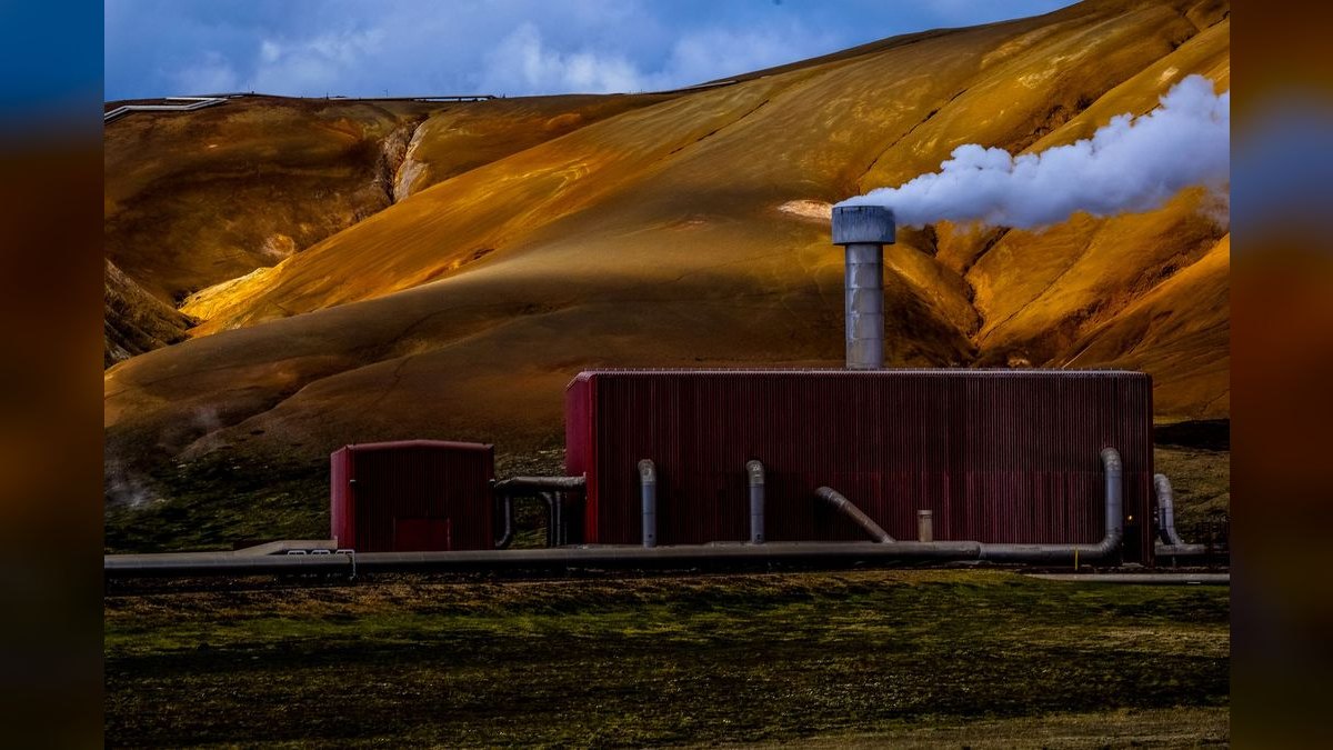 What are the key sales KPIs for the Geothermal Heating & Cooling Installation industry in 2027?