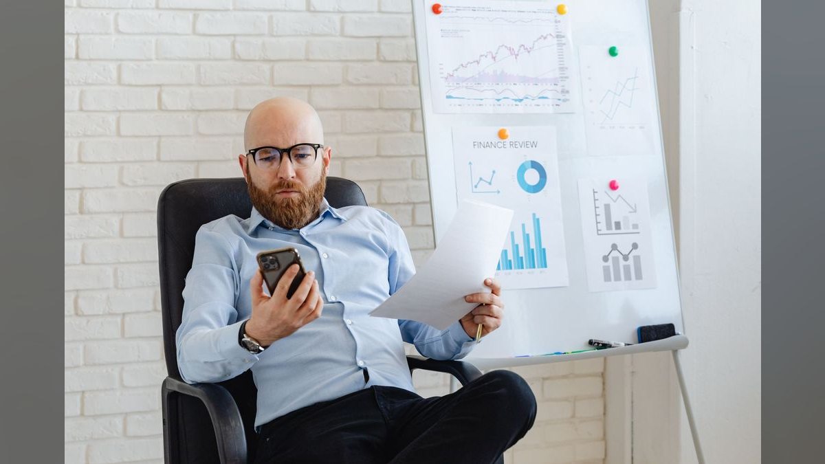 What are the key sales KPIs for the Mobile Mining & Quarry Fleet Tire Service industry in 2027 — figure 2