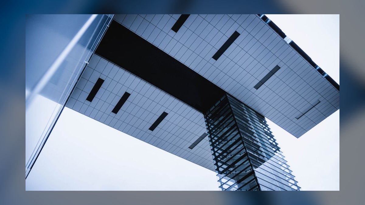 What are the key sales KPIs for the Architectural Hardware Specification Consulting industry in 2027 — figure 8