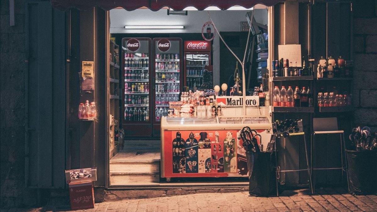 What are the key sales KPIs for the Beverage Co-Packing & Contract Bottling industry in 2027 — figure 4