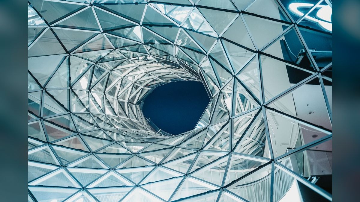 What are the key sales KPIs for the Architectural Lighting Design & Specification industry in 2027 — figure 1
