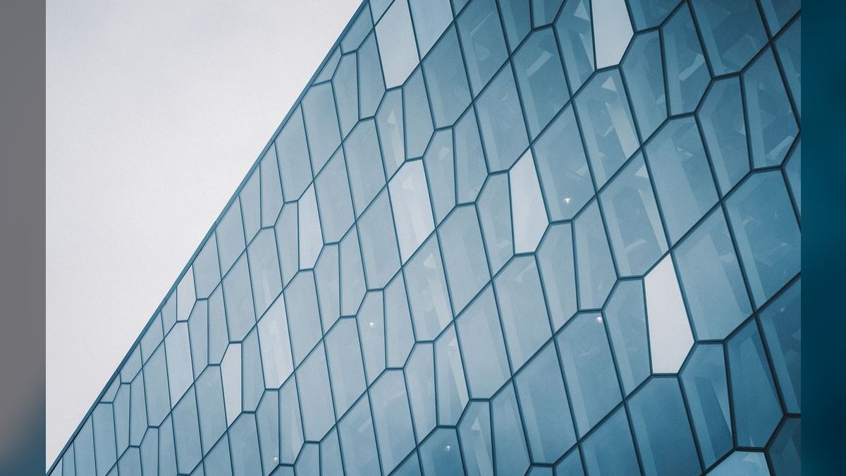 What are the key sales KPIs for the Architectural Lighting Design & Specification industry in 2027 — figure 3