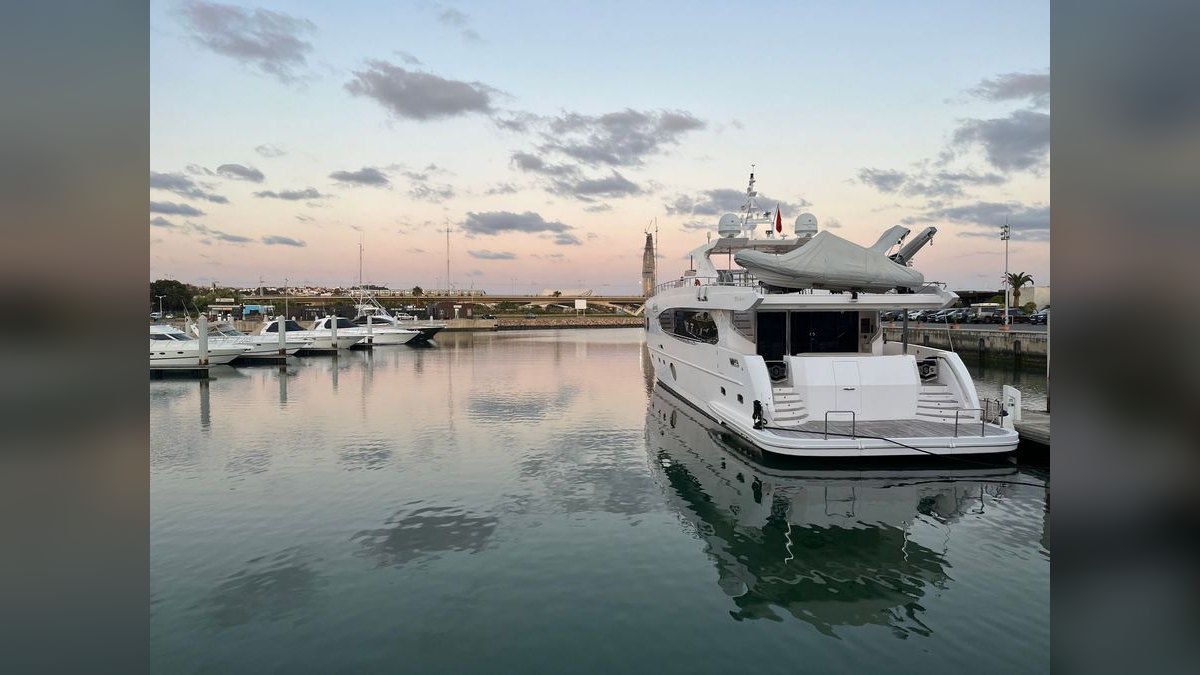 What are the key sales KPIs for the Marine Yacht Detailing and Brightwork Restoration industry in 2027?