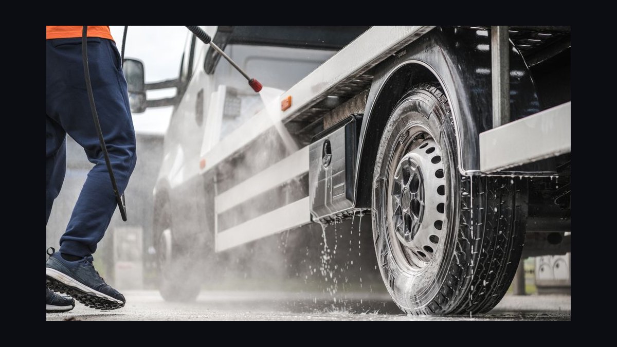 Top 10 Sales KPIs for Mobile Fleet Car Wash & Detailing Services in 2027 — figure 9