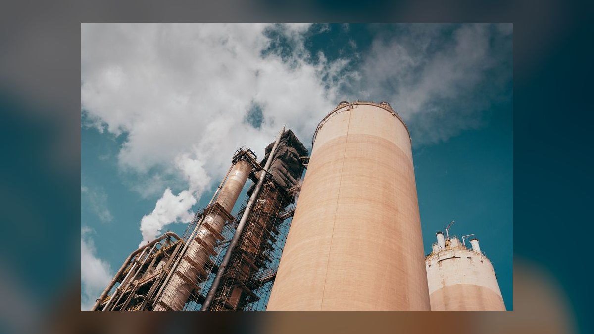 What are the key sales KPIs for the Industrial Cooling Tower Service & Repair industry in 2027 — figure 9