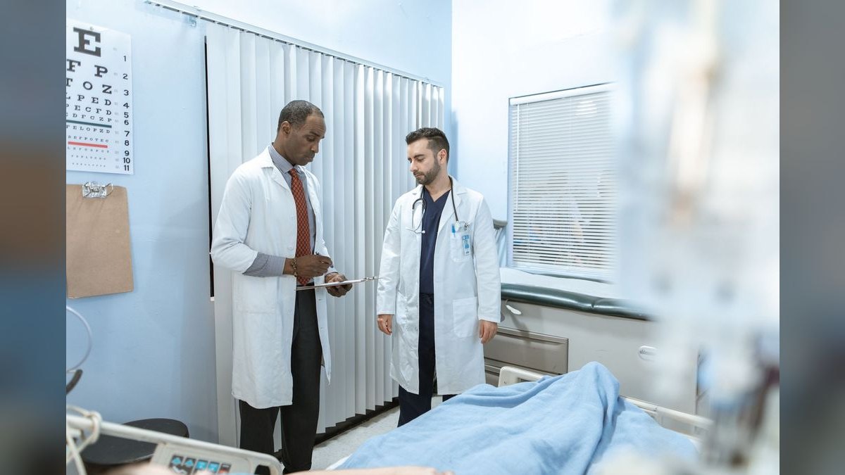 What are the key sales KPIs for the Hospital Medical Gas System Installation & Certification industry in 2027 — figure 1
