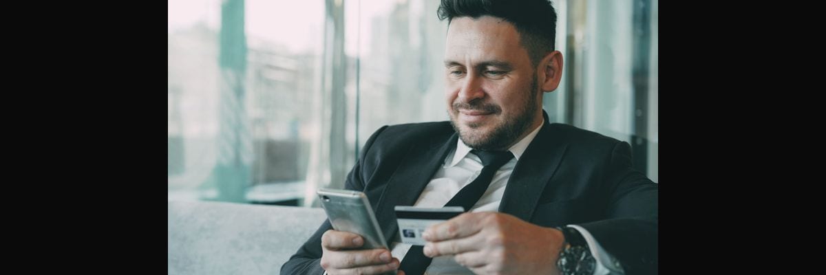 What are the key sales KPIs for the Pet Insurance industry in 2027?