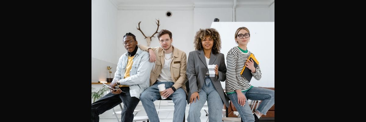 What are the key sales KPIs for the Amazon FBA Aggregator industry in 2027?