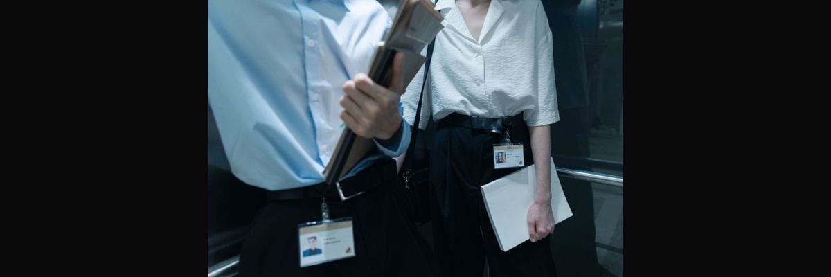 What are the key sales KPIs for the Identity Verification industry in 2027?