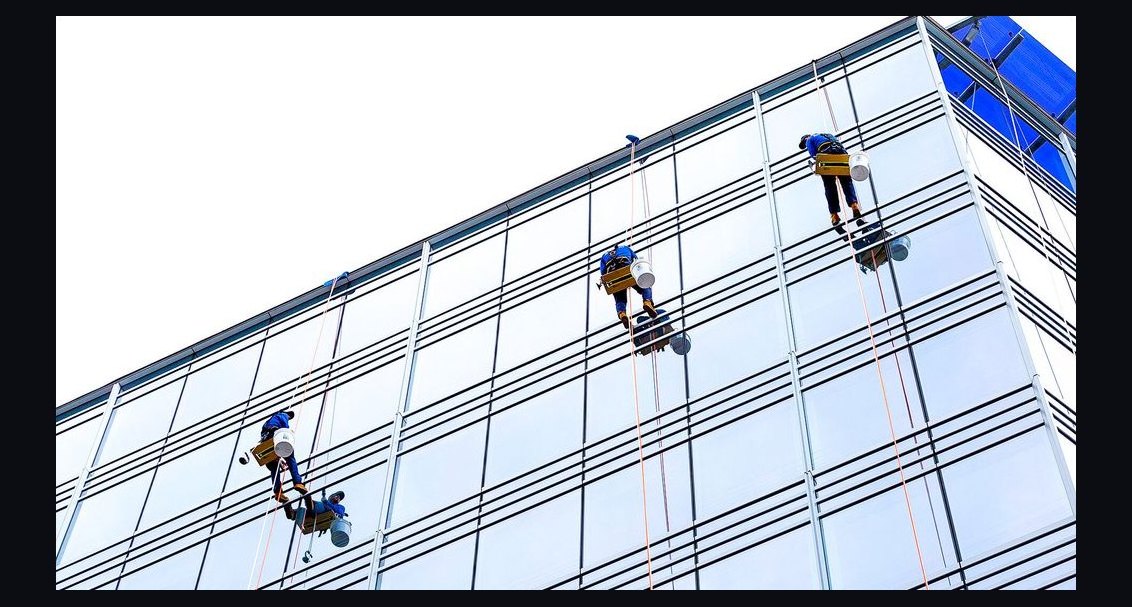 Top 10 KPIs for Window Cleaning Companies in 2027