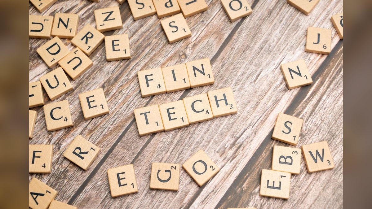 Top 10 Fintech Net Interest Margin and Revenue Efficiency Ratios in 2027