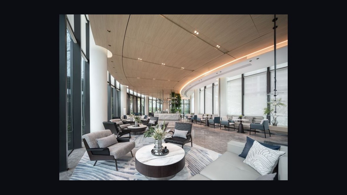 Revenue Per Available Room (RevPAR) Recovery in Urban Luxury Hotels in 2027