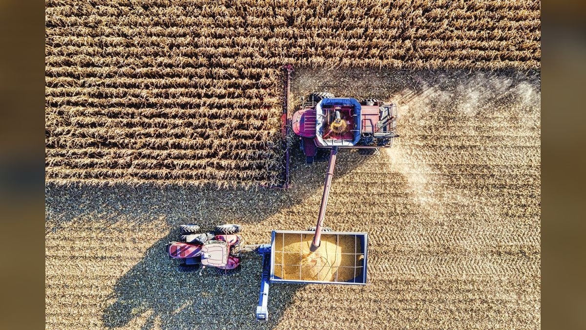 Top 10 Agriculture Yield per Acre and Revenue per Crop Metrics in 2027