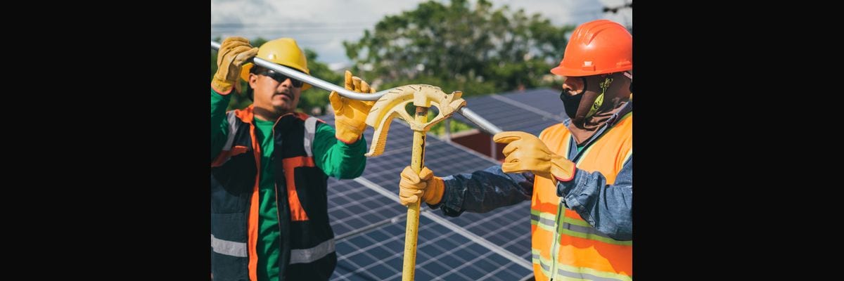 Top 10 Energy Production Cost per MWh and Revenue per Barrel Metrics in 2027