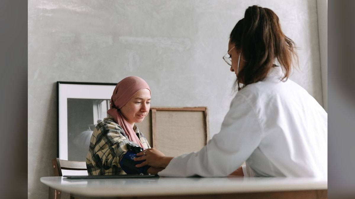 Healthcare SaaS: Patient Lifetime Value vs. Customer Acquisition Cost for Specialty Practices in 2027