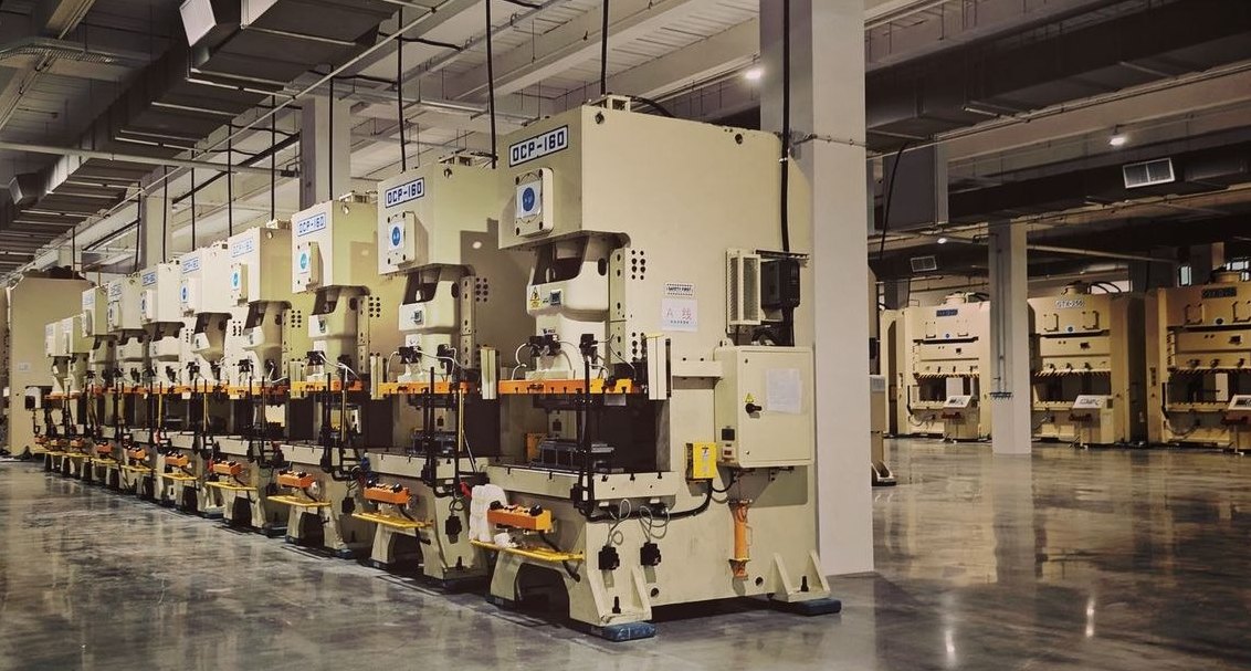 Top 10 Manufacturing Overall Equipment Effectiveness Revenue Metrics in 2027