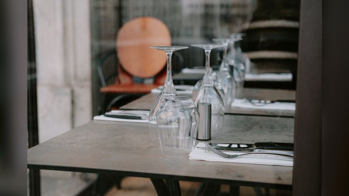 Top 10 Restaurant Revenue Per Table Turnover Benchmarks in 2027 — figure 2