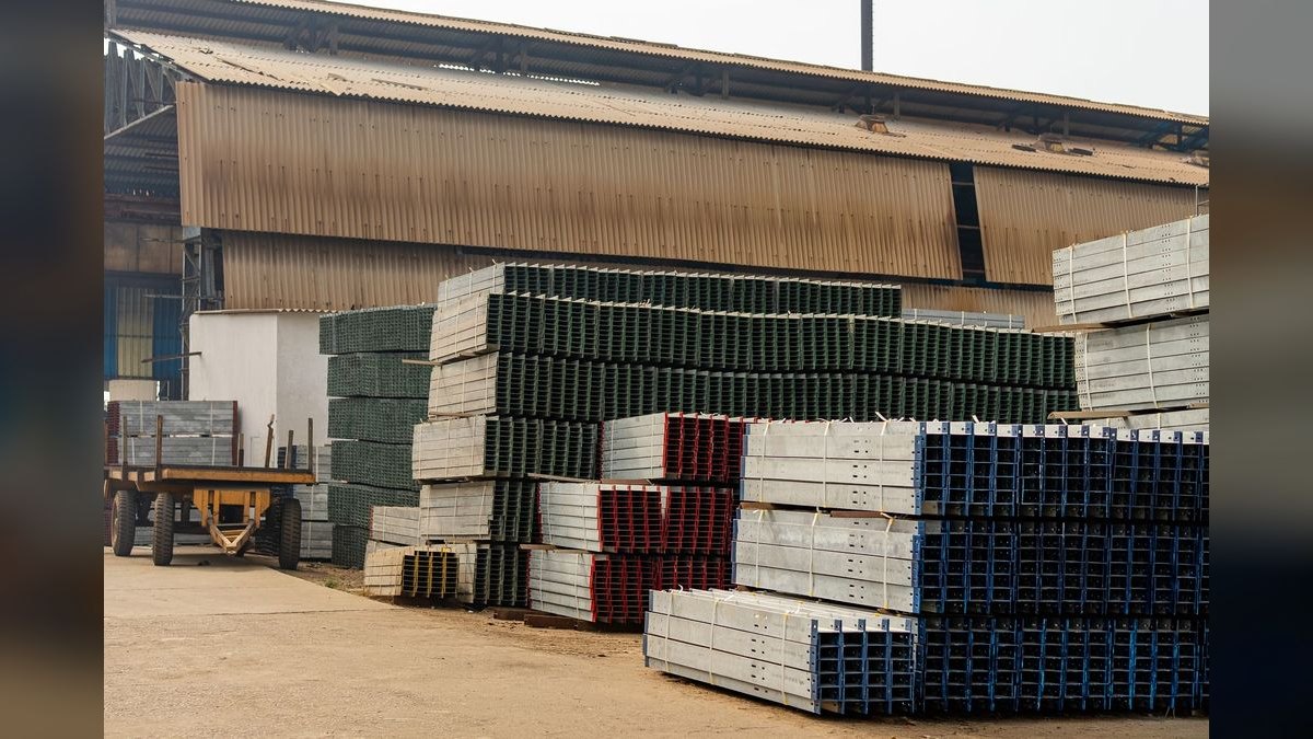 Top 10 Industrial Logistics REIT Revenue KPIs in 2027