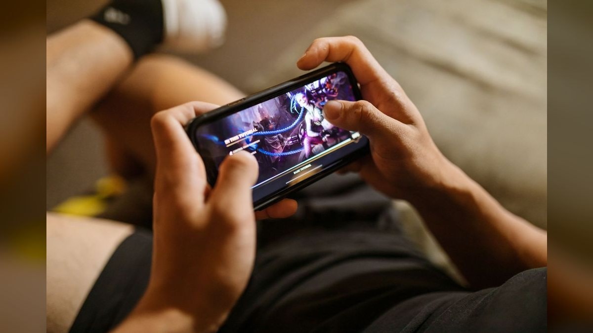 Top 10 Mobile Gaming Revenue KPIs in 2027
