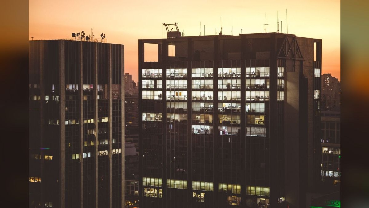 Top 10 Office REIT Revenue KPIs in 2027 — figure 6